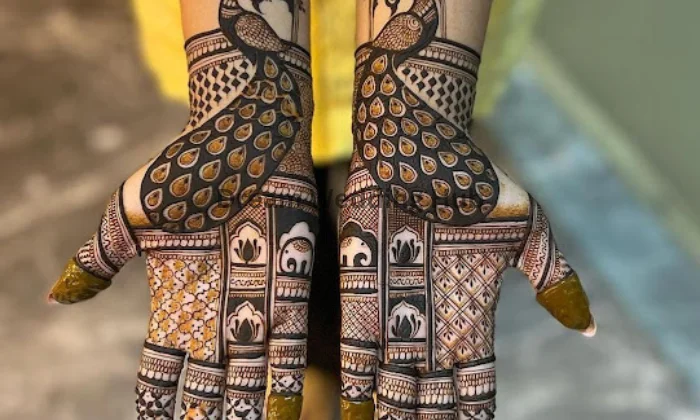 Ravi Nayak Mehandi Artist